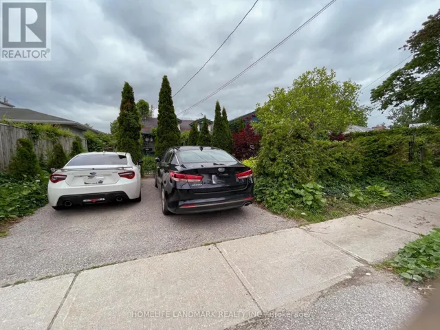 114 STEEL STREET S, Barrie (Grove East), Ontario L4M2G2