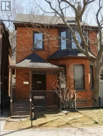 137 QUEEN STREET S, Hamilton (Durand), Ontario L8P3S3