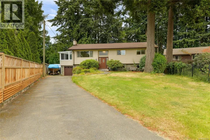 3058 CAROLA Pl, Colwood, British Columbia V9C1N1
