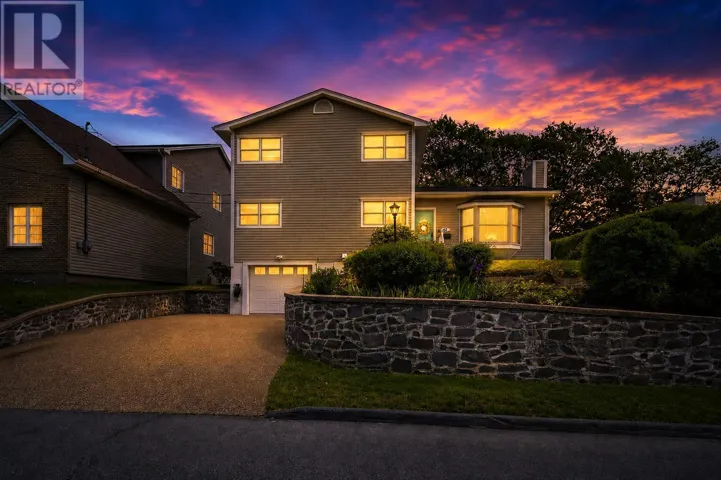 42 Lodge Drive, Halifax, Nova Scotia B3M2G7