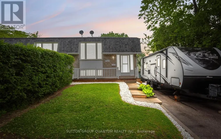 2363 HOLYHEAD DRIVE, Burlington (Brant Hills), Ontario L7P3V2