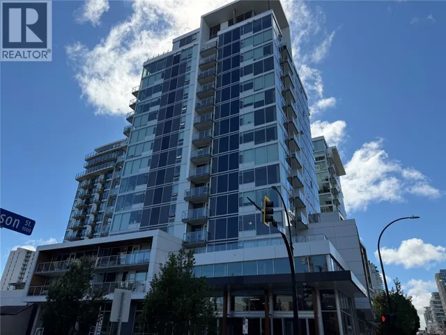 713 989 Johnson St, Victoria, British Columbia V8V0E3