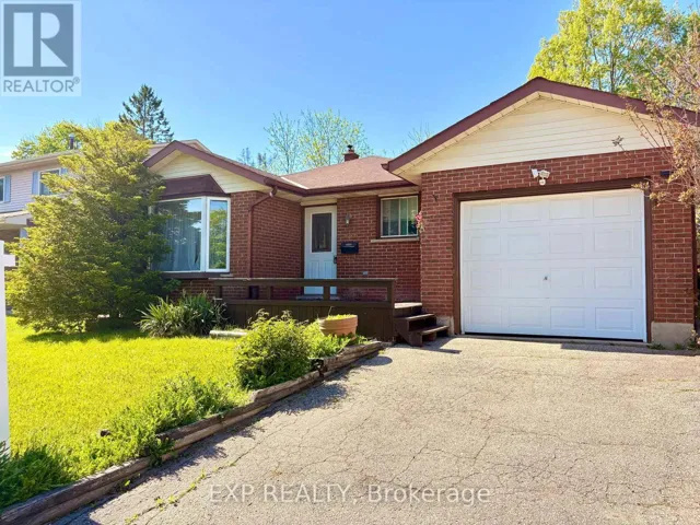 146 BECHTEL DRIVE, Kitchener, Ontario N2P1S3