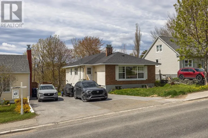 49 Brookfield Avenue, Corner Brook, Newfoundland & Labrador A2H2R4