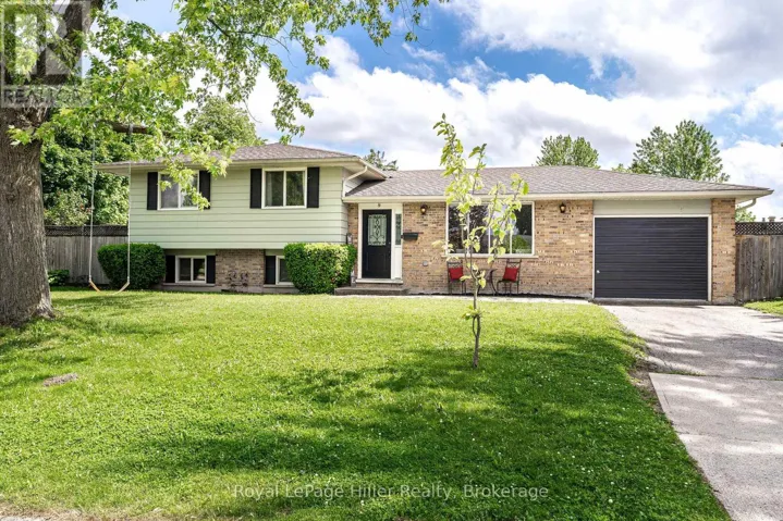 9 SIMPSON COURT, Stratford, Ontario N5A6Y3
