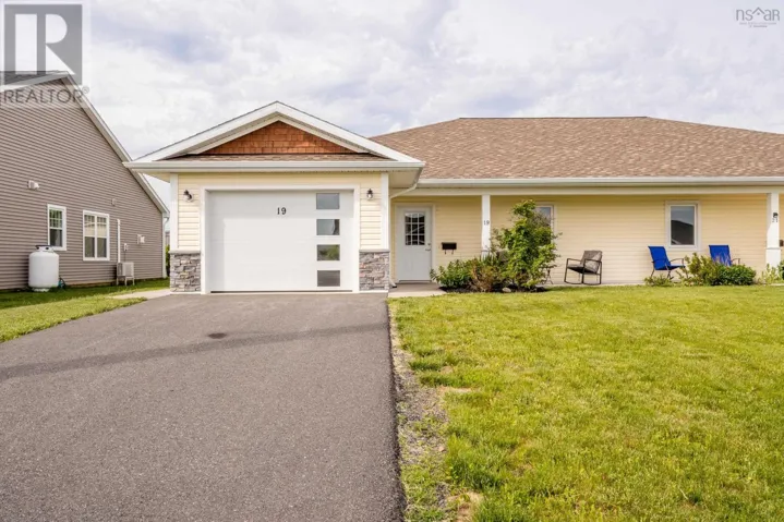 19 Mackinnon Court, Kentville, Nova Scotia B4N0A7