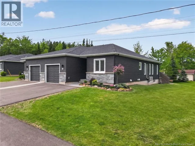 292 Damien Street Unit# 104, Dieppe, New Brunswick E1A0H3