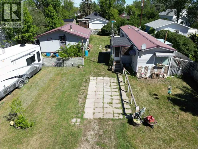 221 Truman Street, Carmangay, Alberta T0L0N0