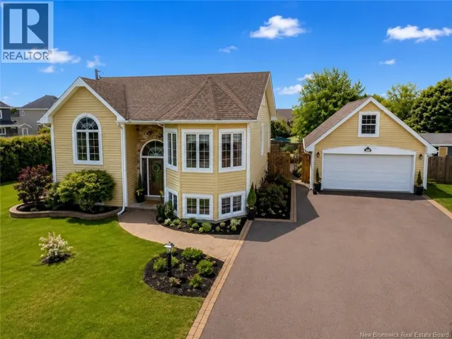101 Chateau Drive, Moncton, New Brunswick E1G0K8