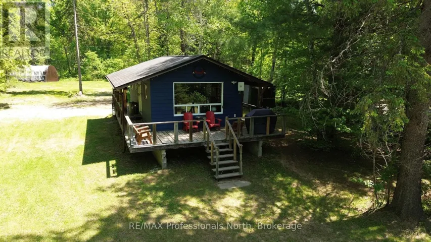 38 ROBERT ROAD W, Huntsville (Chaffey), Ontario P1H2J4