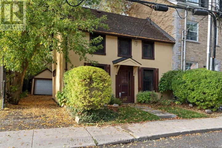 94 WILLIAM STREET, Kingston (Central City East), Ontario K7L2C5