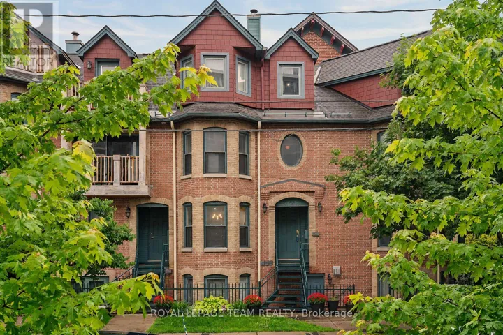 2 - 220 WILBROD AVENUE, Ottawa, Ontario K1N6L6