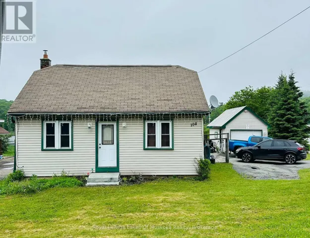104 BRUNEL ROAD, Huntsville, Ontario P1H1R1