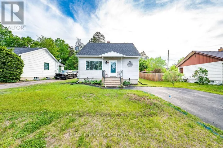 14 SUMMIT STREET, Deep River, Ontario K0J1P0