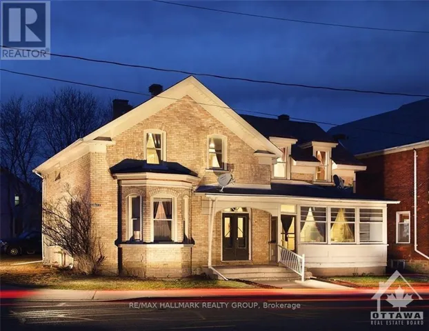15 ELMSLEY ST N STREET, Smiths Falls, Ontario K7A2G4