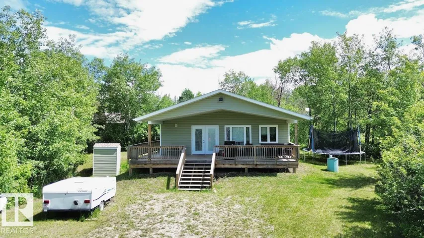 4 Kaylee Crescent WHITE SANDS, Rural Stettler County, Alberta T0C3B0