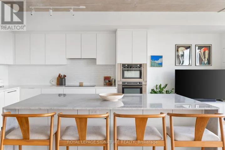 PH604 - 899 COLLEGE STREET, Toronto (Trinity-Bellwoods), Ontario M6H3P7
