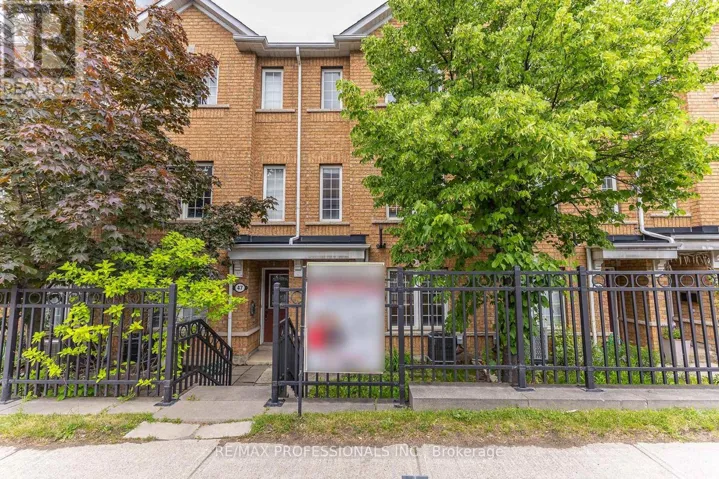 45 WESTON ROAD, Toronto (Junction Area), Ontario M6N5H3