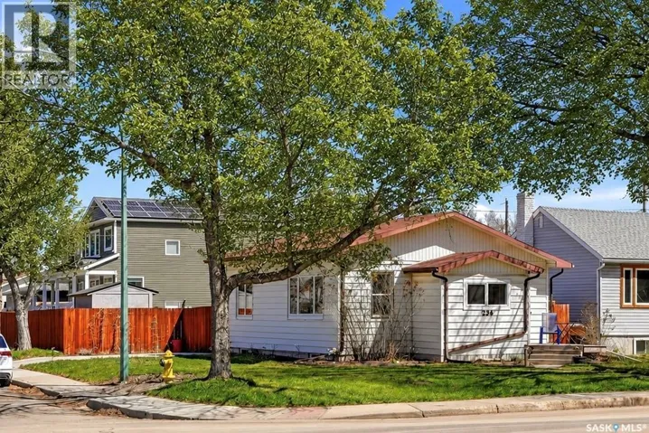 234 Broadway AVENUE, Regina, Saskatchewan S4N1B3