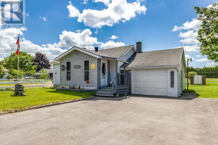 17 BALM BEACH ROAD E, Tiny (Perkinsfield), Ontario L0L2J0