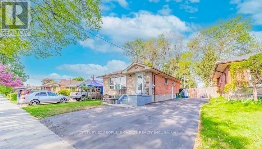 BSMT - 11 ABBEVILLE ROAD, Toronto (Woburn), Ontario M1H1Y4