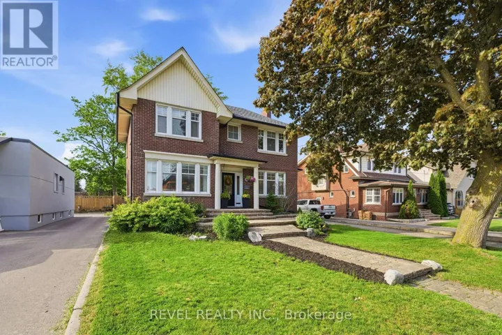 308 KING STREET E, Oshawa (O'Neill), Ontario L1H1C8
