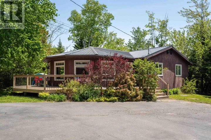 3034 Highway 7, Lake Echo, Nova Scotia B3E1A8