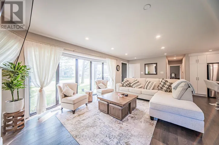 1277 GAINSBOROUGH DRIVE, Oakville (FA Falgarwood), Ontario L6H2H5