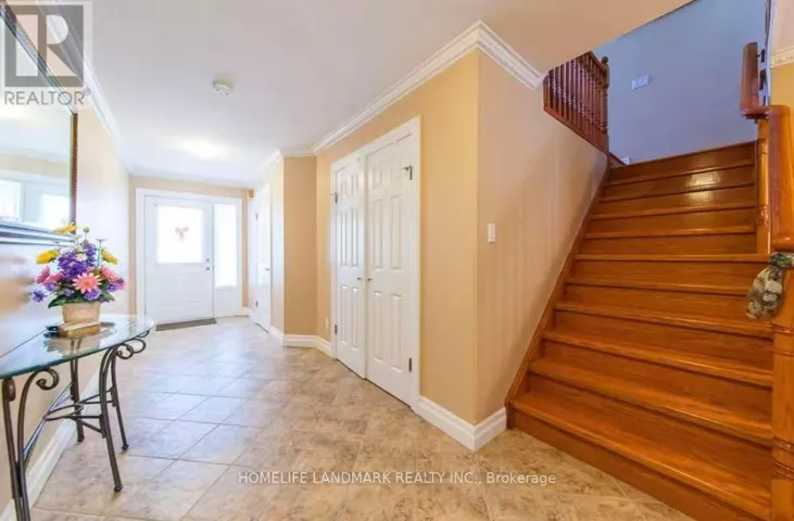 579 VIOLET STREET, Waterloo, Ontario N2V2V6