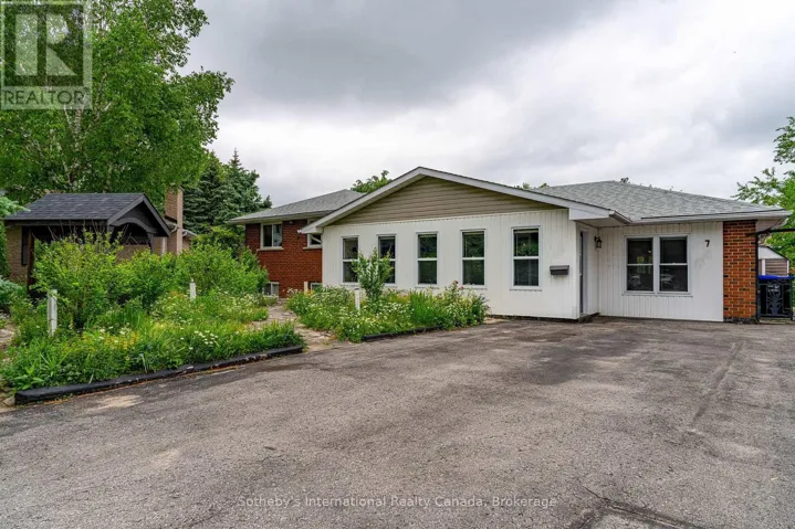 7 WHIPPS COURT, Collingwood, Ontario L9Y4B7