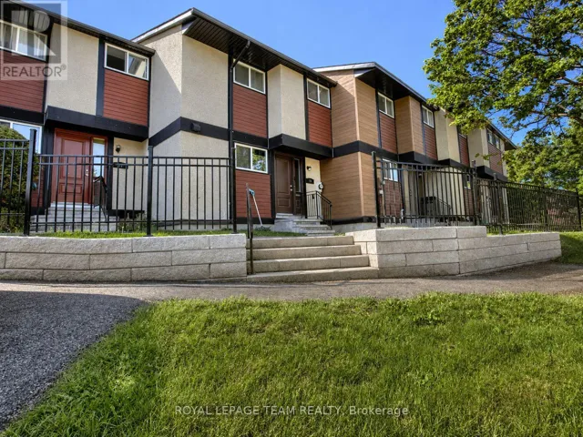 100 - 19 MCCLINTOCK WAY, Ottawa, Ontario K2L2A3