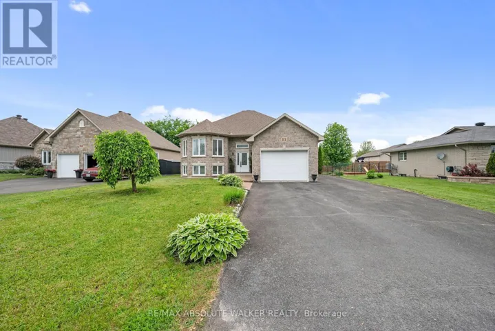 9 GLOSS STREET, North Stormont, Ontario K0A1R0