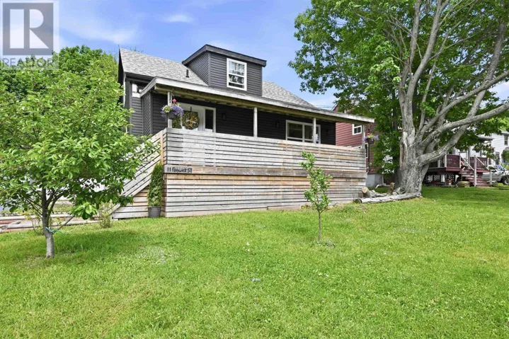 11 Fenwick Street, Dartmouth, Nova Scotia B2Y2J8