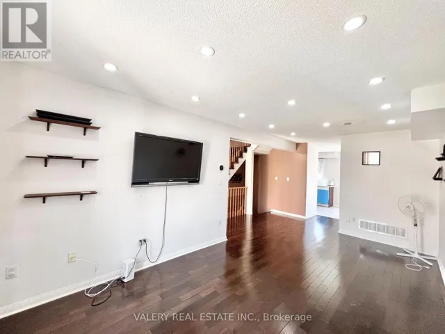 61 - 80 ACORN PL PLACE, Mississauga (Hurontario), Ontario L4Z4E1