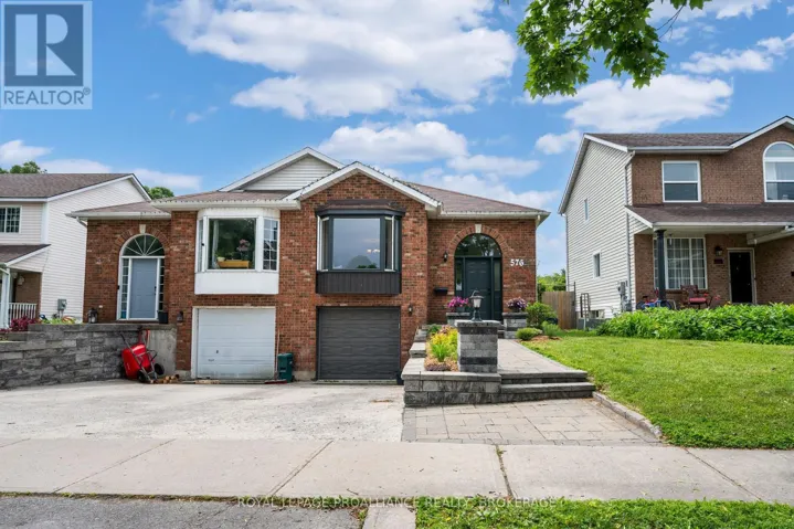 576 BARNSLEY CRESCENT, Kingston (City SouthWest), Ontario K7M8X3