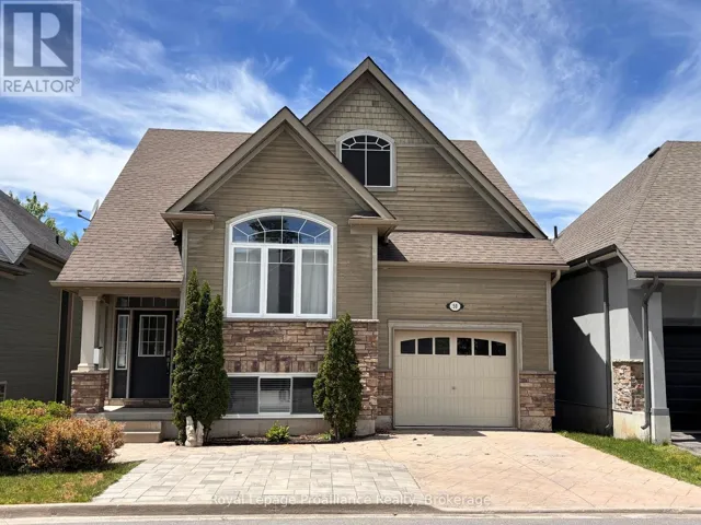 18 - 50 LOCKSIDE DRIVE, Peterborough (Otonabee Ward 1), Ontario K9J8T1