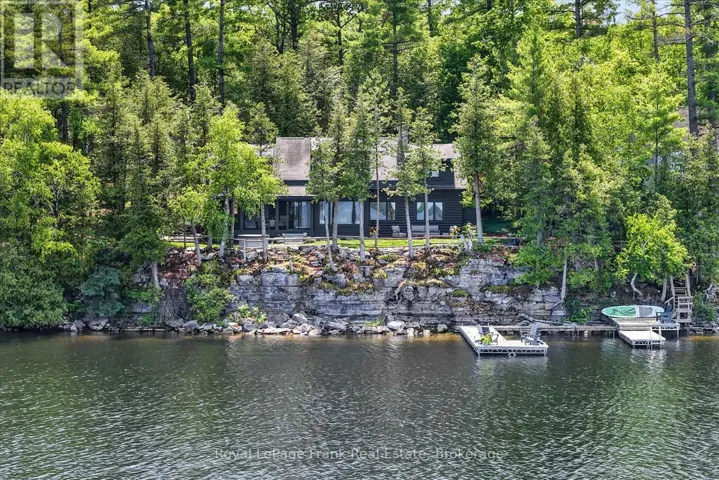 1973 FIDDLERS LANE, Douro-Dummer, Ontario K0L2H0