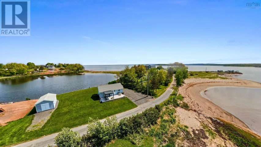 41 Sand Piper Lane, Black Point, Nova Scotia B0K1X0