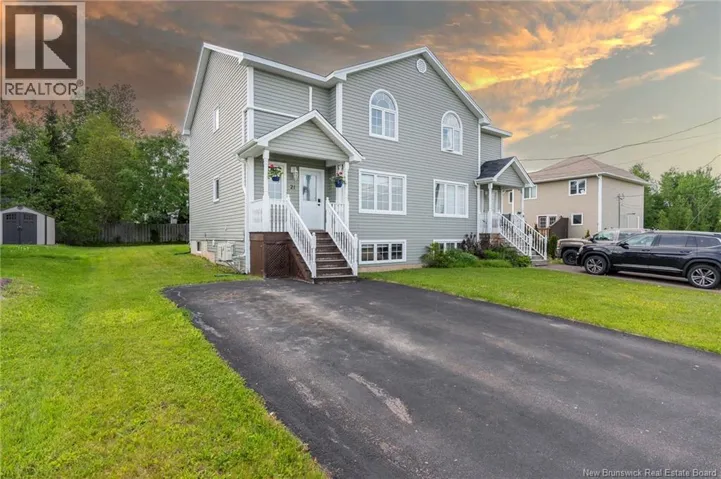21 Naples, Moncton, New Brunswick E1C0T4
