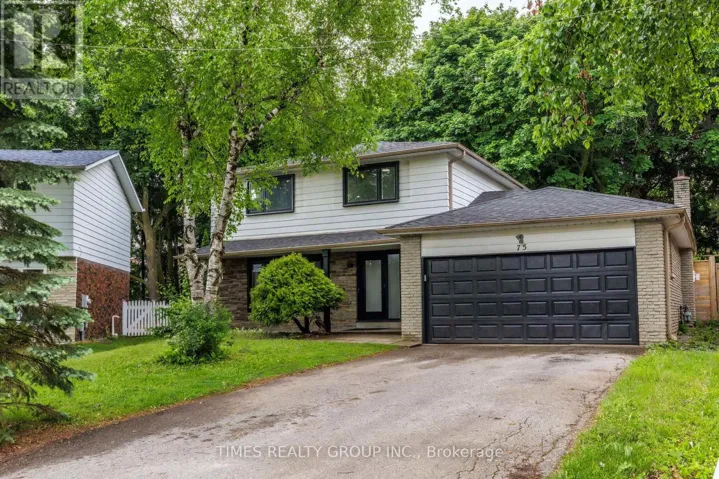 75 BESWICK DRIVE, Newmarket (Central Newmarket), Ontario L3Y1E8