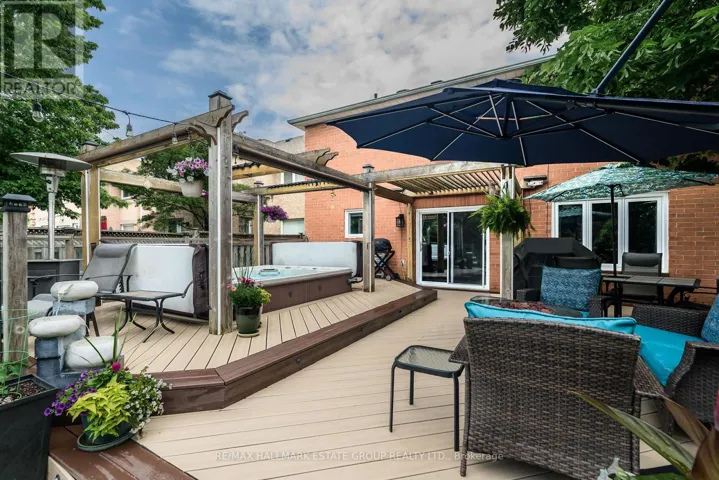 5 COCHRANE AVENUE, Brampton (Heart Lake East), Ontario L6Z4H8