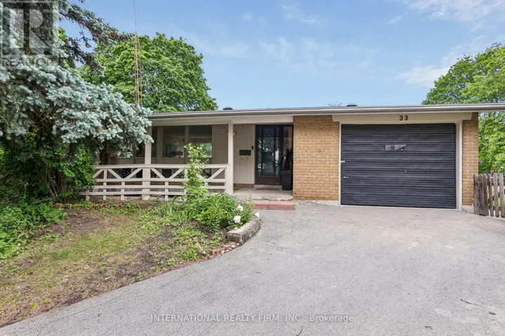 33 KENDLETON DRIVE, Toronto (Mount Olive-Silverstone-Jamestown), Ontario M9V1T9