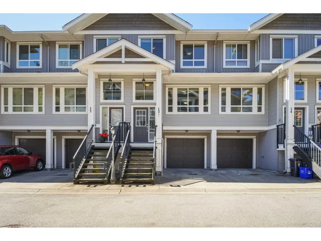 13 20195 68 AVENUE, Langley, British Columbia V2Y1P5