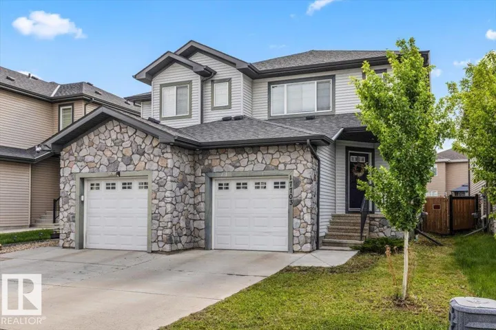 17703 65 ST NW NW, Edmonton, Alberta T5Y3Y3
