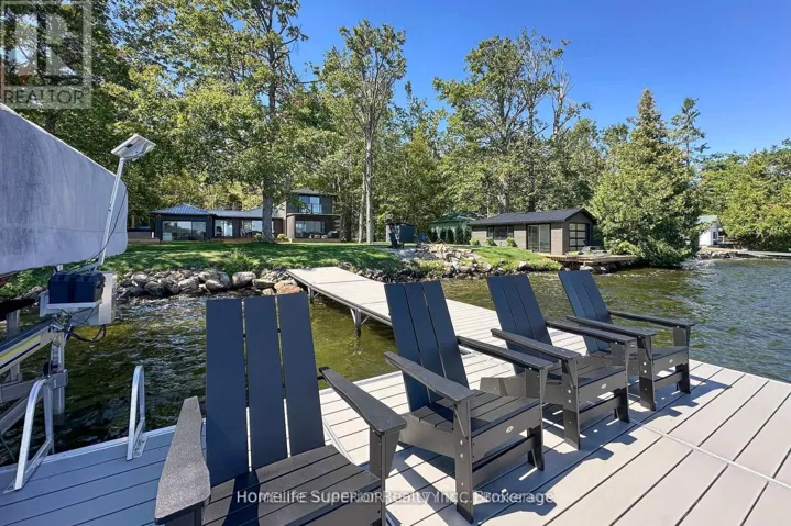 110 WEST BAY BOULEVARD, Kawartha Lakes (Bexley), Ontario K0M2B0