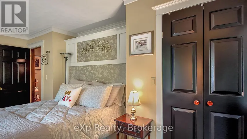 780