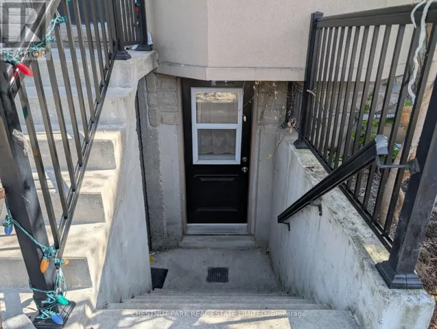 LOWER - 2823 ST CLAIR AVENUE E, Toronto (O'Connor-Parkview), Ontario M4B1N3