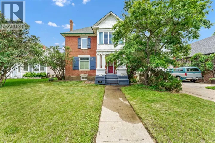 335 1 Street SE, Medicine Hat, Alberta T1A0A5