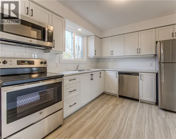 40 DANIEL Avenue Unit# 2, Kitchener, Ontario N2K2E9