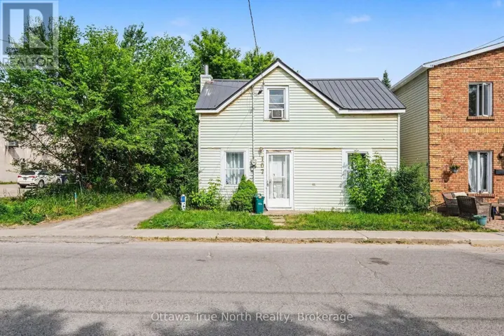 107 OXFORD STREET E, North Grenville, Ontario K0G1J0